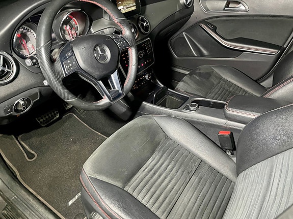 Mercedes-Benz GLA 200 7 of 19