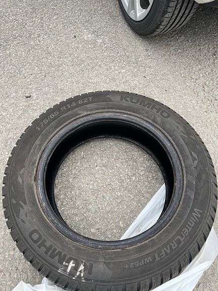 Product image 1 of 4