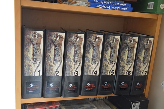 Product image 1 of 2