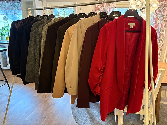 Product image 1 of 10