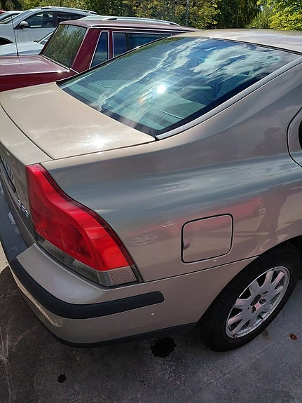 Volvo S60 5 of 11