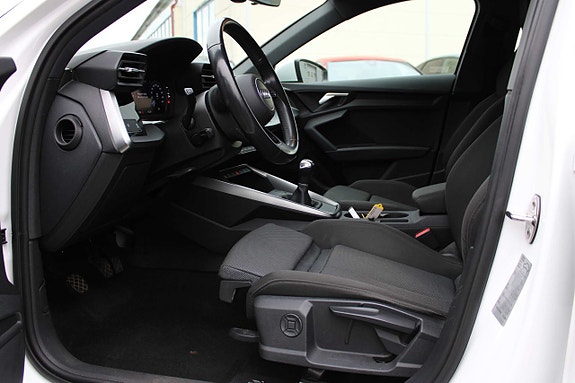 Audi A3 3 of 11