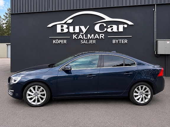 Volvo S60 2 of 7