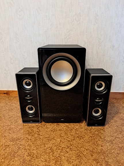 Product image 1 of 3