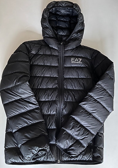 Product image 1 of 5
