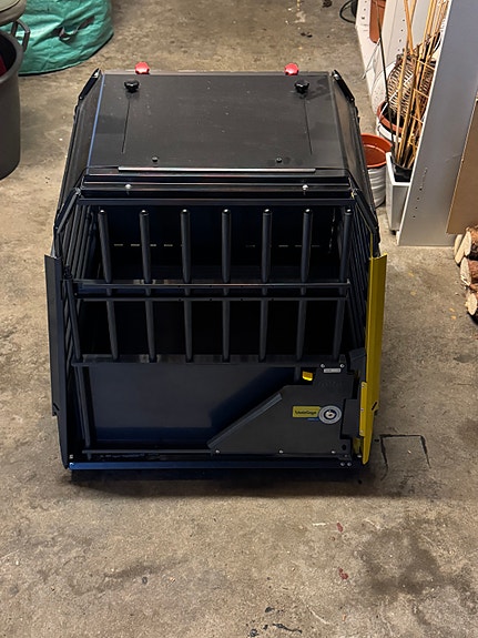 Product image 1 of 6