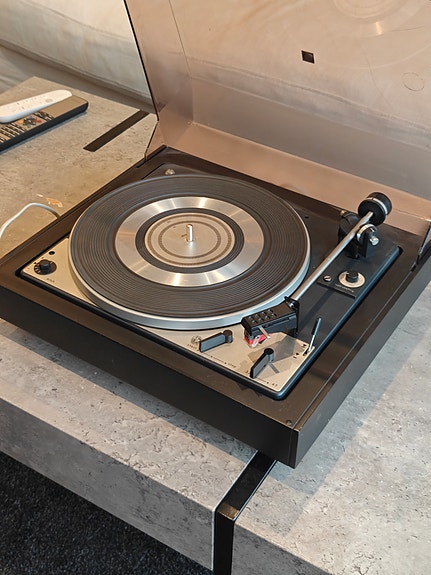 Product image 1 of 5