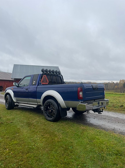 Nissan Navara 4 of 10