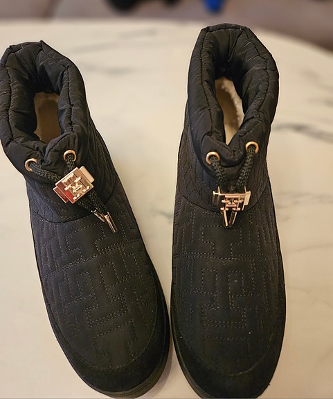 Product image 1 of 7