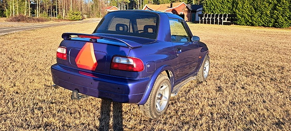 Suzuki X-90 5 of 12