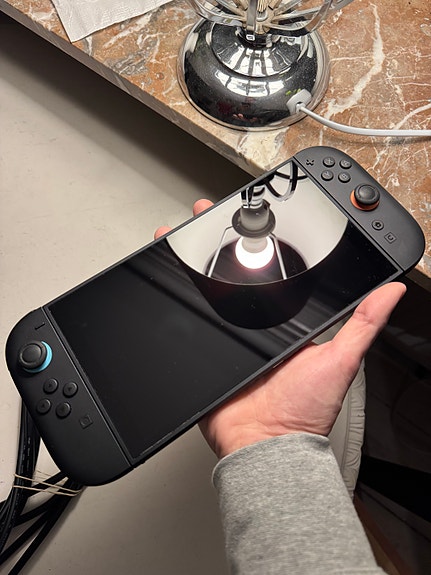 Product image 1 of 3