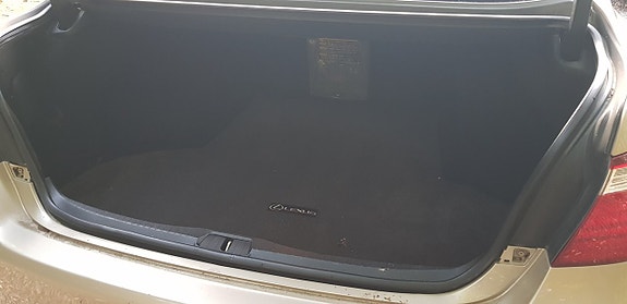 Lexus LS460 20 of 30