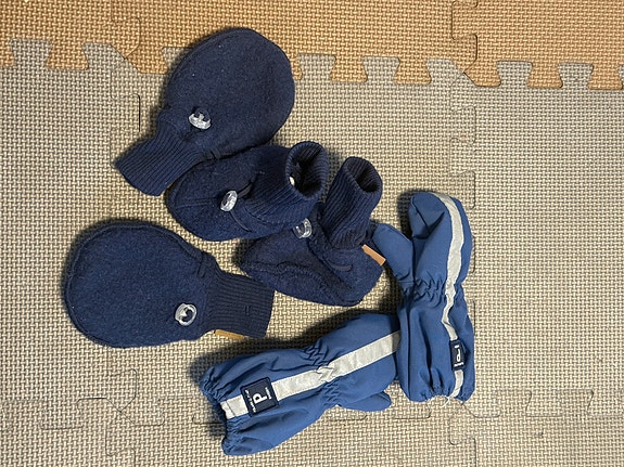 Product image 1 of 7
