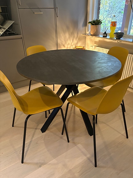Product image 1 of 4