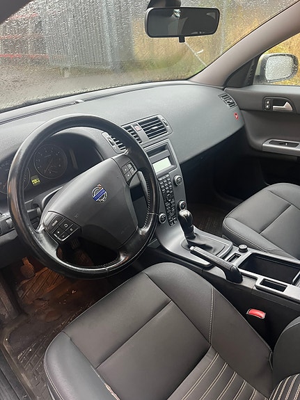 Volvo V50 9 of 9