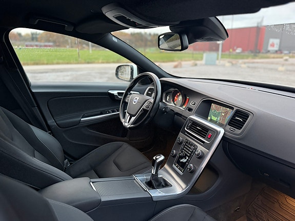 Volvo S60 6 of 7
