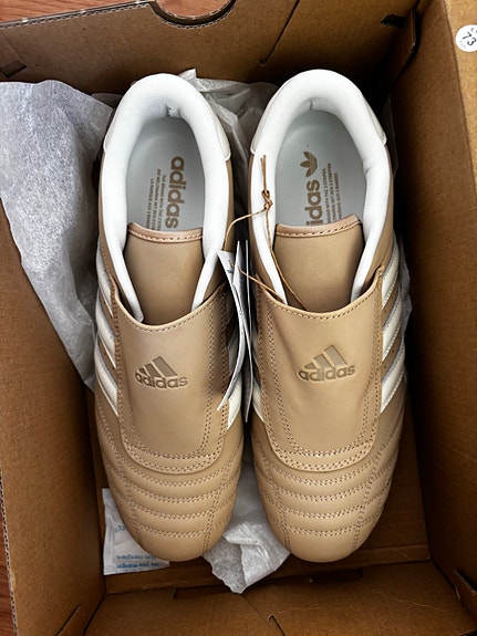 Product image 1 of 7
