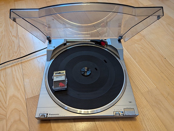 Product image 1 of 4