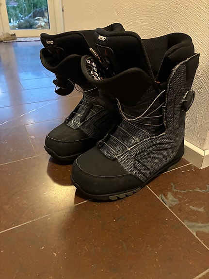 Product image 1 of 4