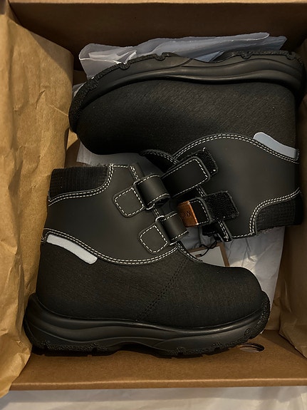 Product image 1 of 8