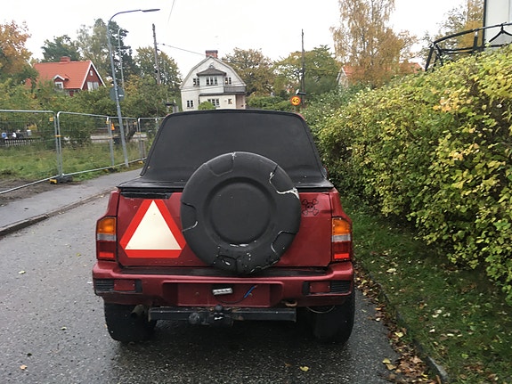 Suzuki Vitara 3 of 6