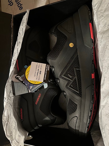Product image 1 of 6