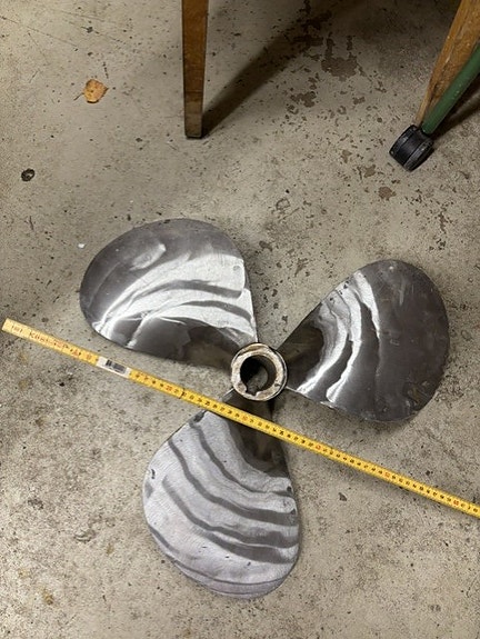 Product image 1 of 3