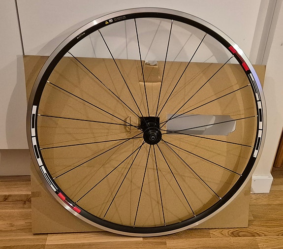 Product image 1 of 2