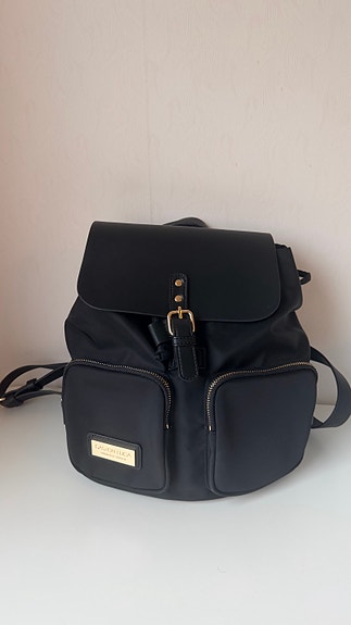 Product image 1 of 7