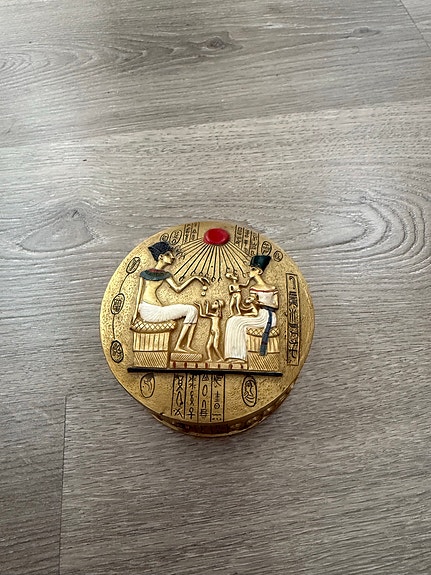 Product image 1 of 3