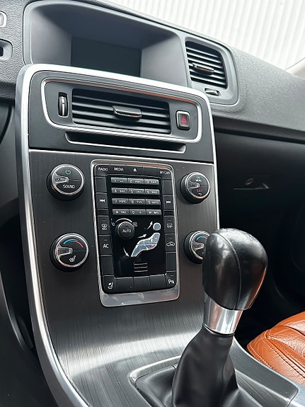 Volvo S60 12 of 12