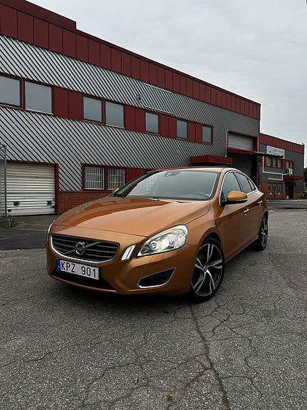 Volvo S60