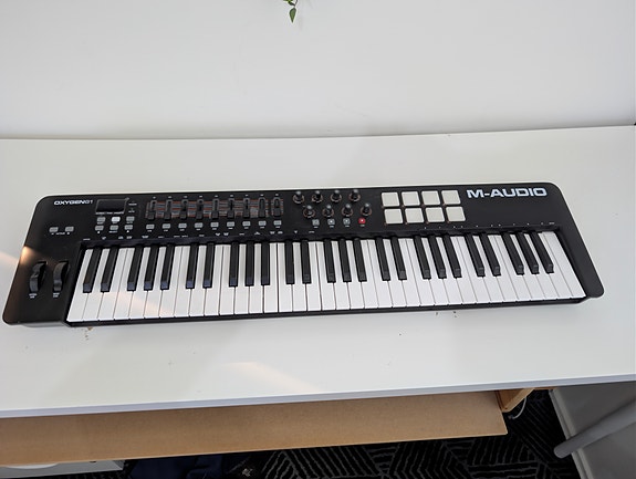 Product image 1 of 5
