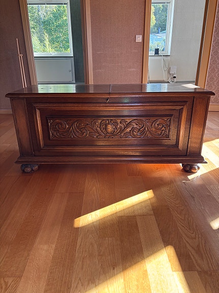 Product image 1 of 4