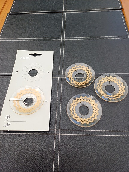 Product image 1 of 4
