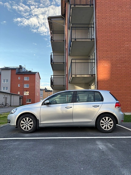 Volkswagen Golf VI