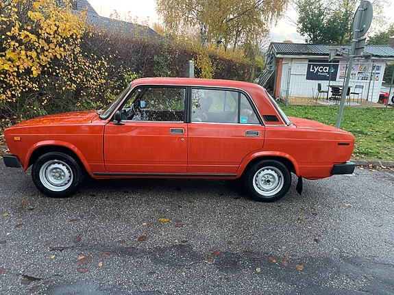 Lada 2105 2 of 11