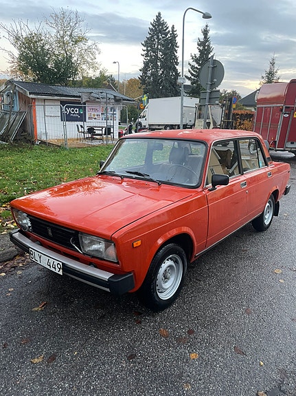 Lada Unknown
