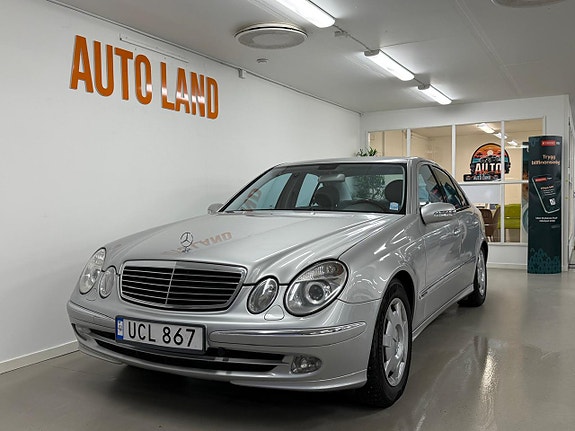 Mercedes-Benz E 240