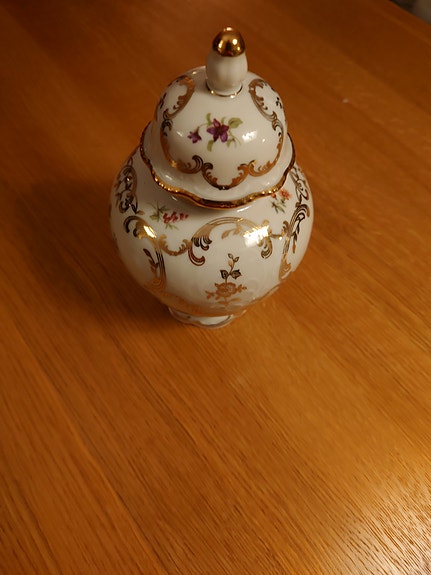 Product image 1 of 3