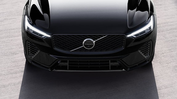 Volvo XC60 11 of 30