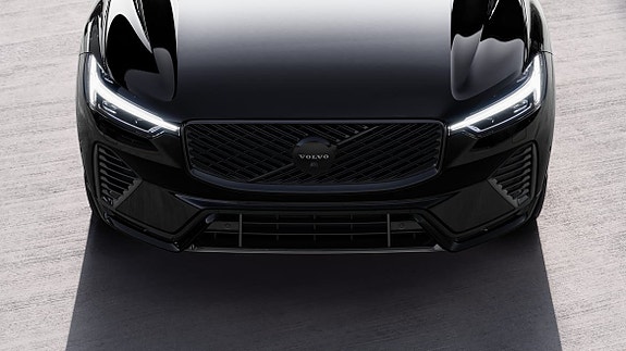 Volvo XC60 9 of 28