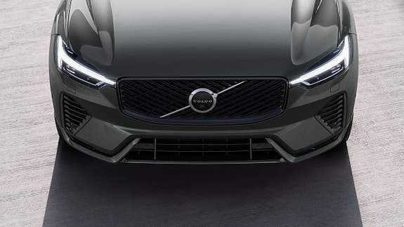 Volvo XC60 11 of 22