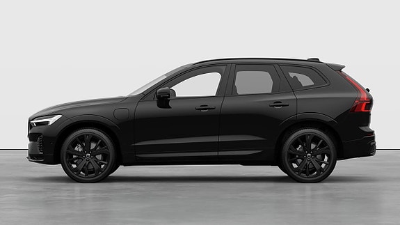 Volvo XC60 4 of 25