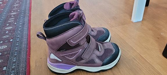 Product image 1 of 4