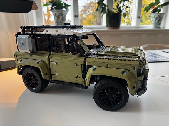 Product image 1 of 3