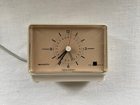 Product image 1 of 5