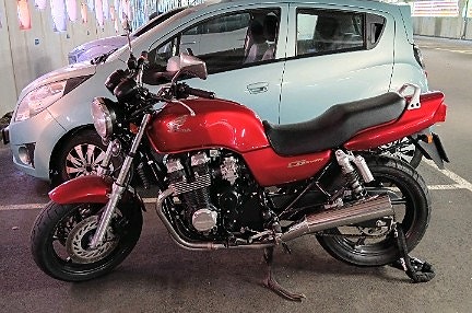 Honda Cb750f2 6 of 7