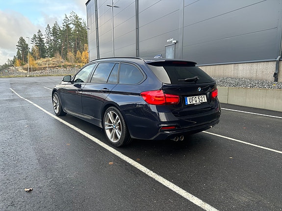 BMW 330d 3 of 14
