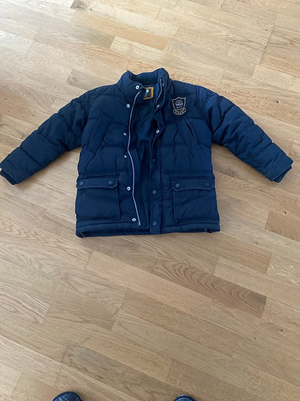 Product image 1 of 2